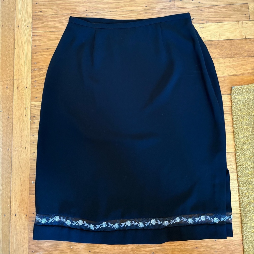 Elegant Black Women's Skirt